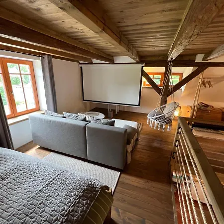 度假居 Little No.100 Vidochov